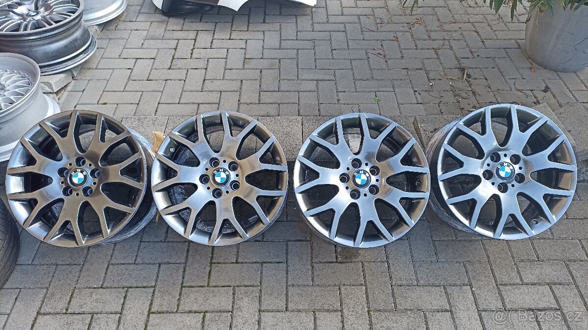 BMW 8,5 r 18 et 46 Shadow chrom 74,1 mm - 8