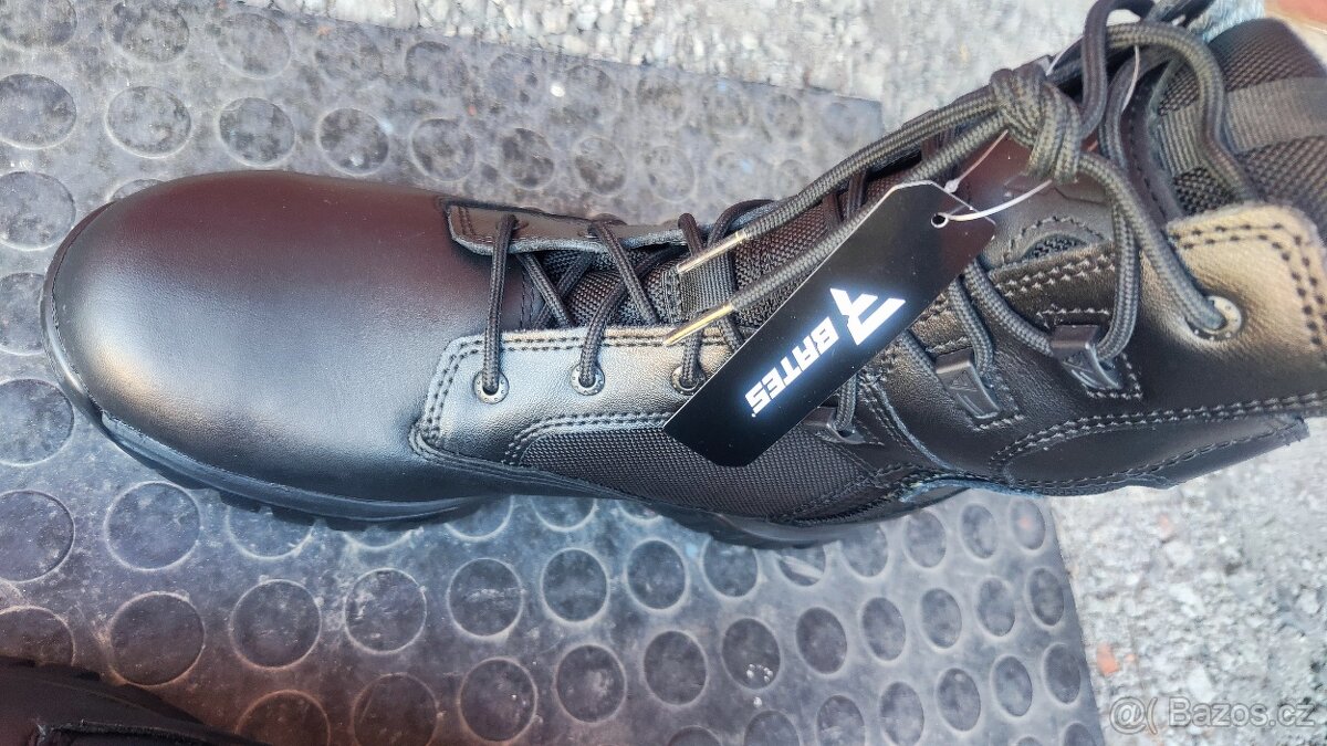 Taktické boty s membránou 43 - 8