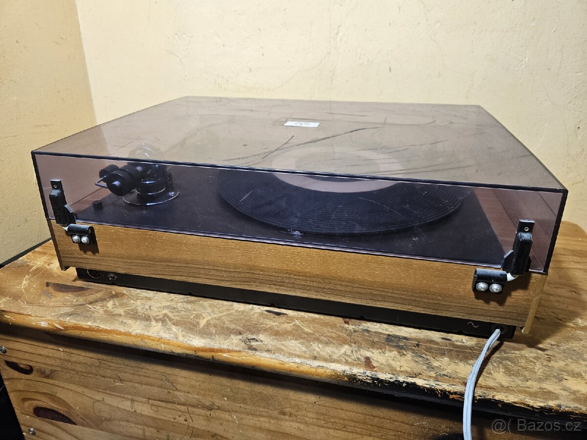 TESLA NC 440 HiFi gramofon na díly - 8