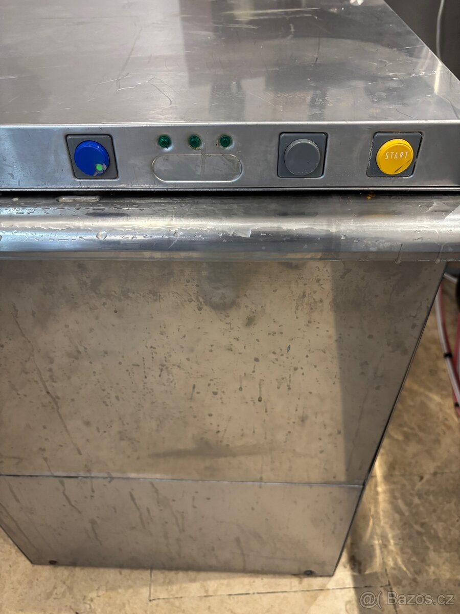 Podbarová gastro myčka - 8