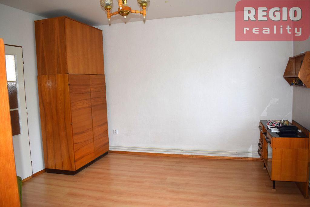 Prodej rodinného domu 3+1 s větší garáži a pozemkem v Havířo - 8