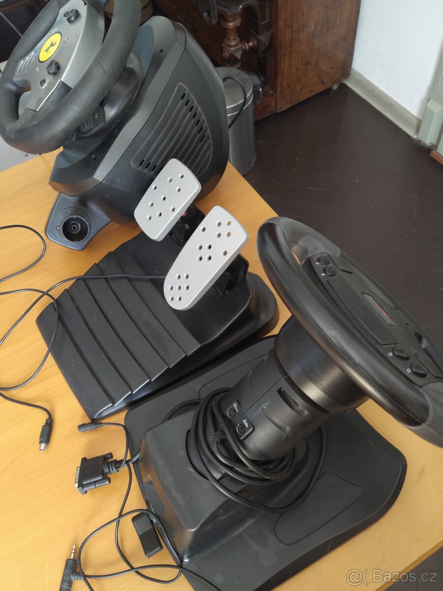 Herní volant x2 s pedály a řadicí pákou - 8