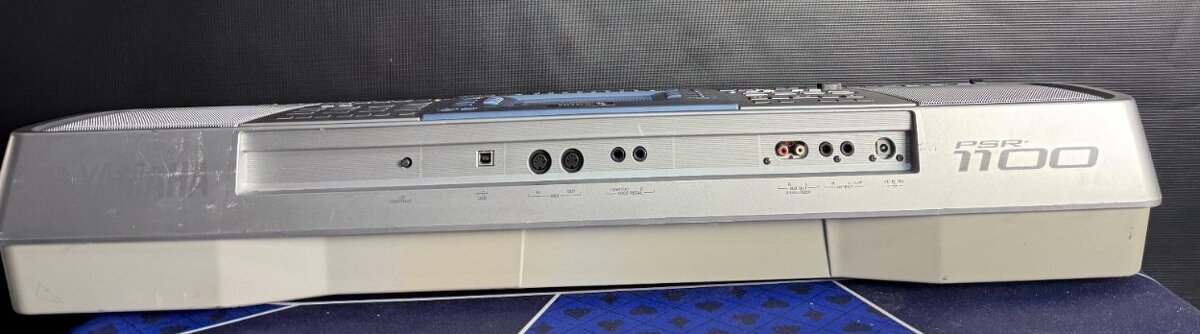 Yamaha PSR 1100 - 8