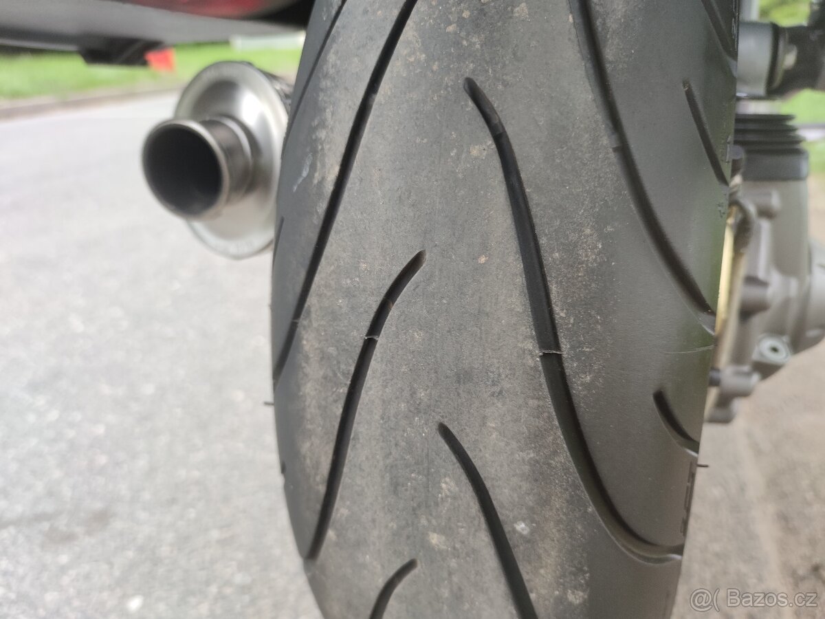 Moto Guzzi Breva V 1100 i.e. ABS - 8