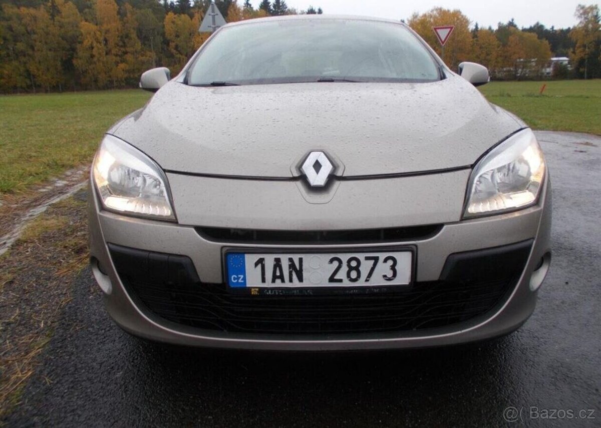 Renault Mégane 1,4 96KW koup v ČR 2 majitel benzín manuál - 8