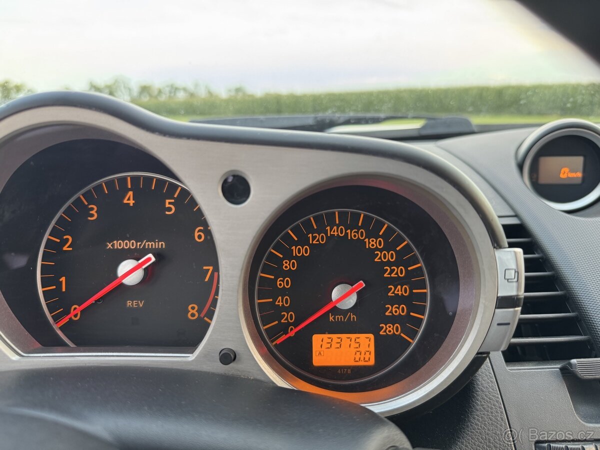 Nissan 350Z Coupe - EU verze, manual, nehavarované - 8