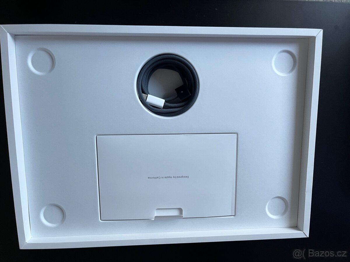 MacBook Air 13 M4 256gb - 8