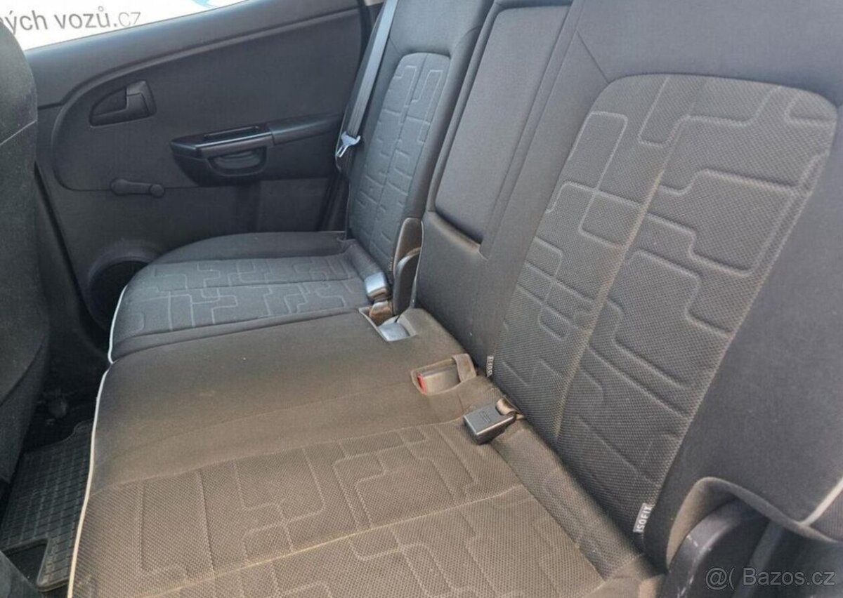 Kia Venga 1.4-KLIMA-MLHOVKY - 8