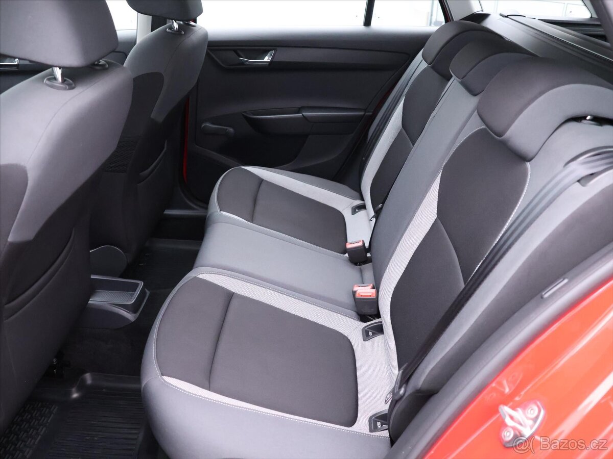 Škoda Fabia 1,2 TSI 66kW CZ Ambition (2015) - 8