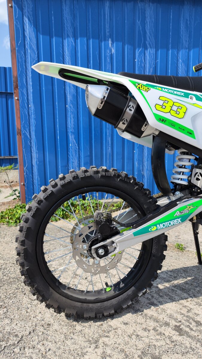 Pitbike UPBEAT 250cc 19/16“ E-START zelená - 8