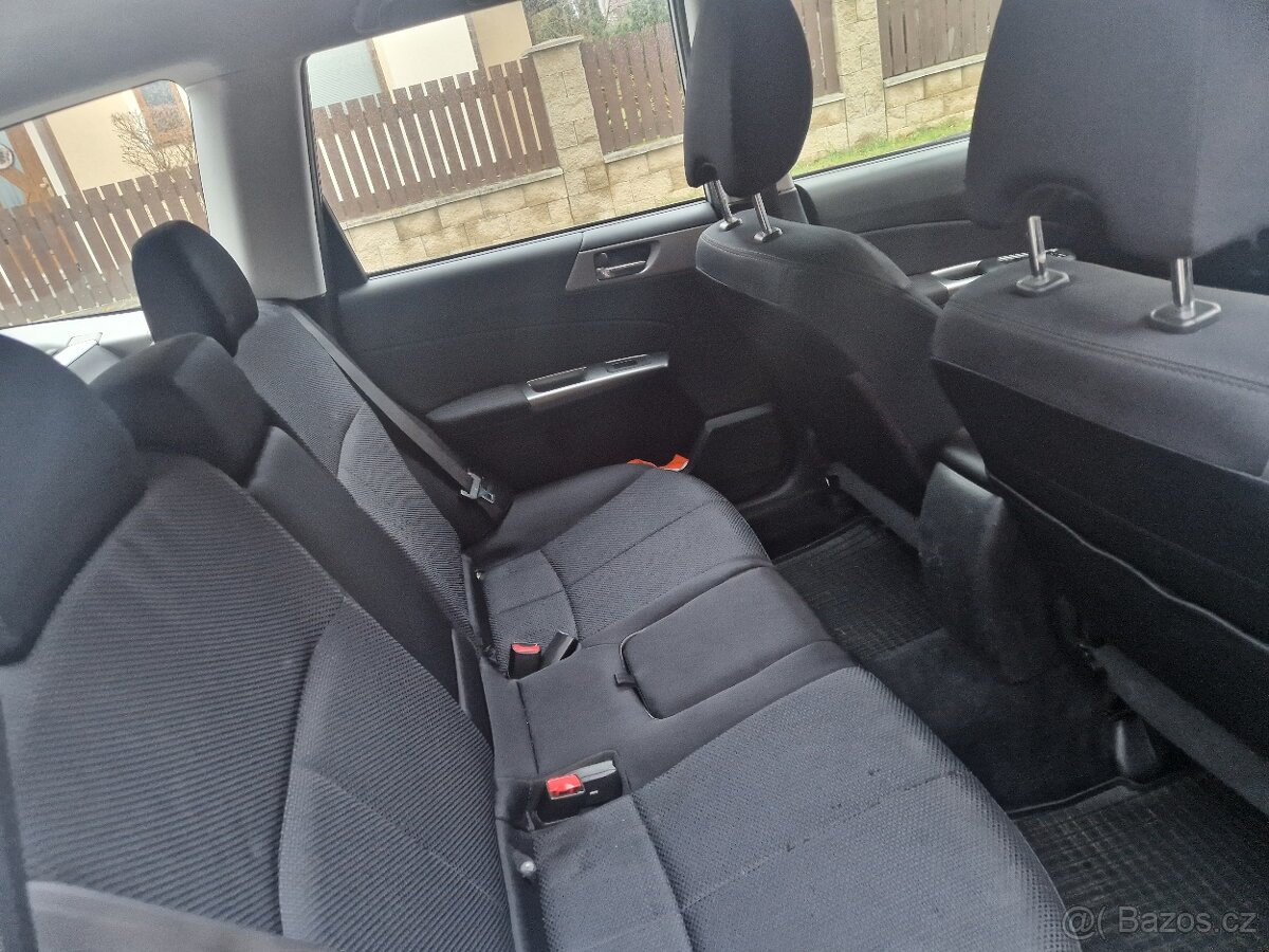 Subaru Forester 2.0 D 4x4 - nové ČR - 1 majitel - tažné - - 8