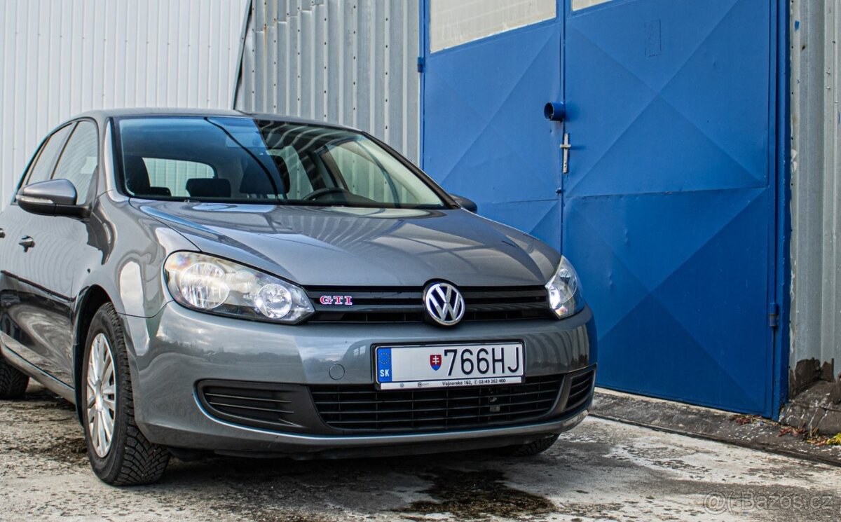 Volkswagen Golf 1.4 59kW M5 MODEL 2010 - 8