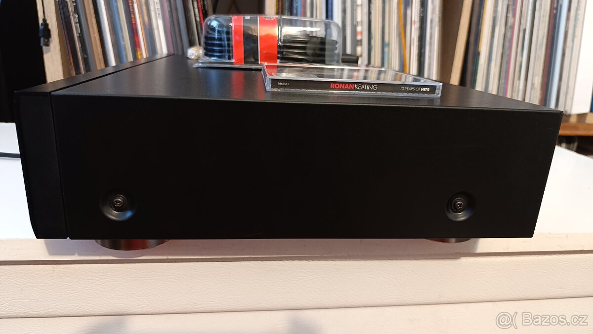 YAMAHA CDX-930 Stereo CD Player / Příslušenství - 8