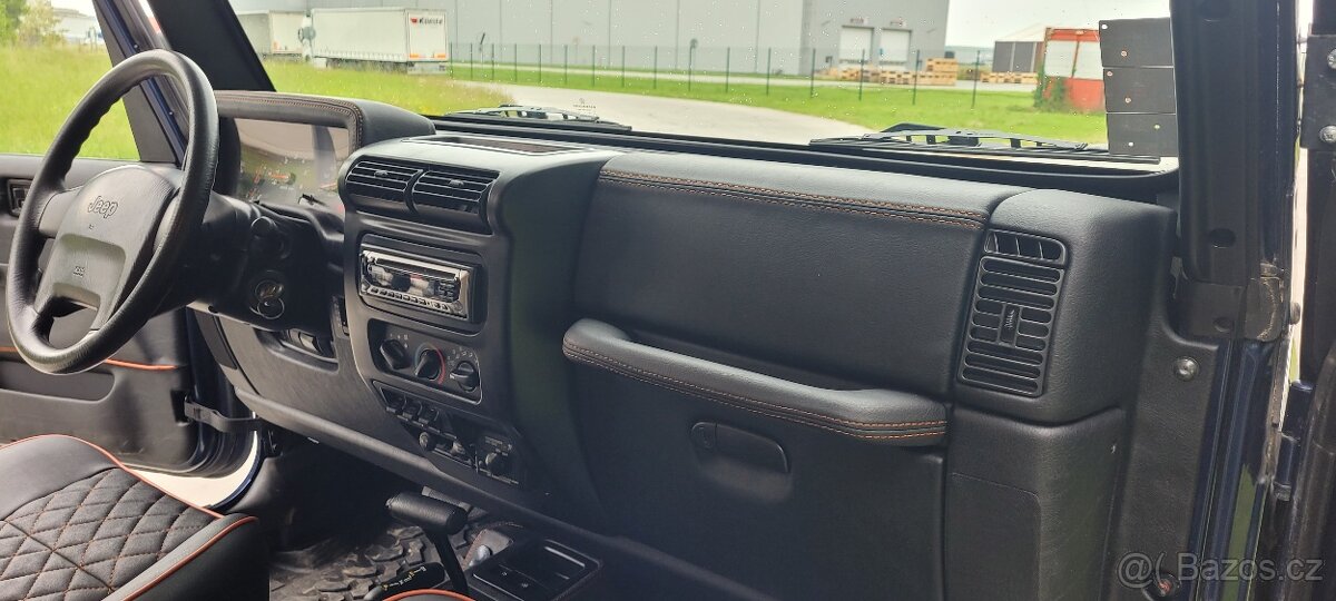 Jeep Wrangler TJ 4,0 - 8