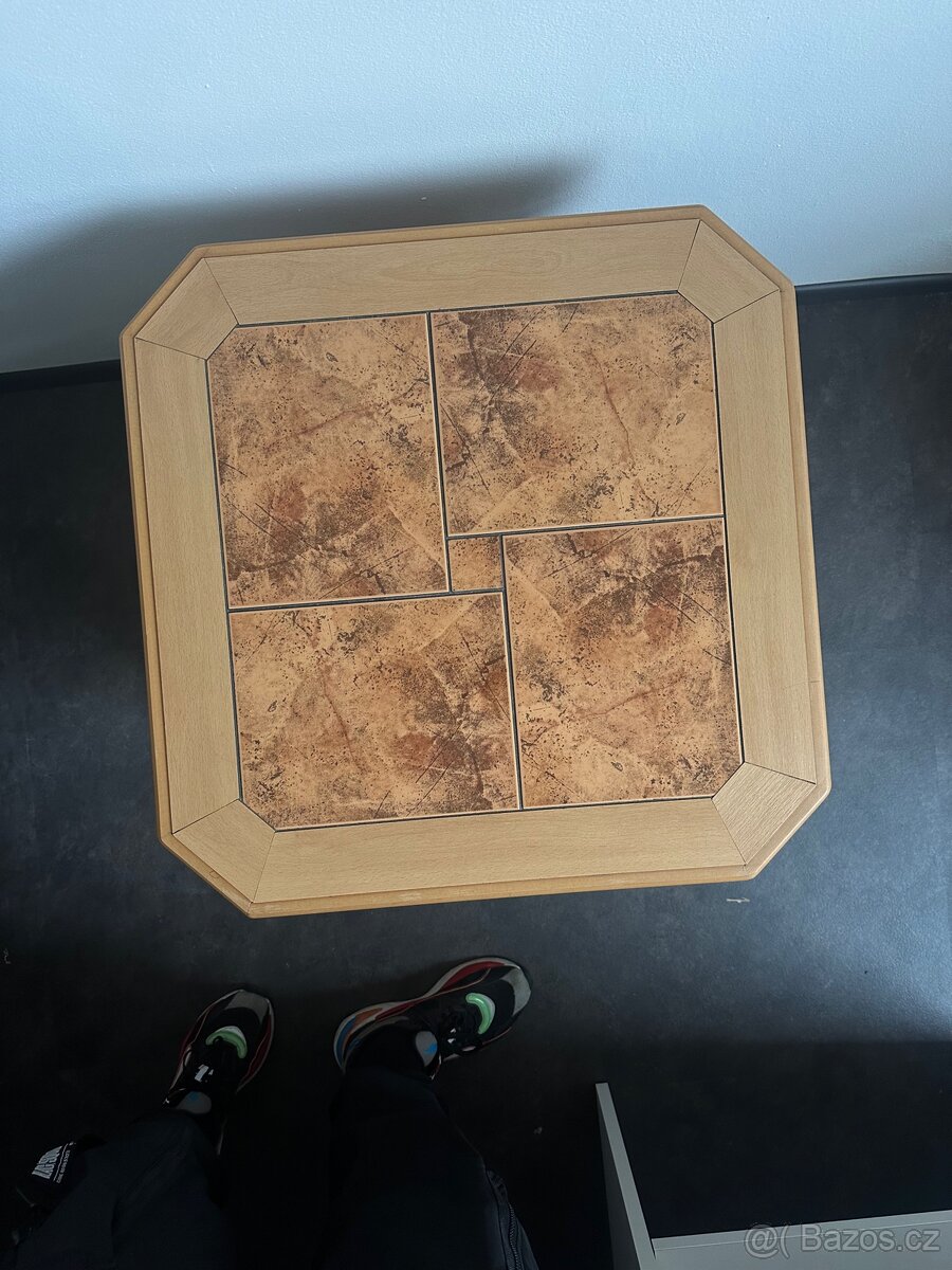 Sada 2 konferenčních stolků - 8