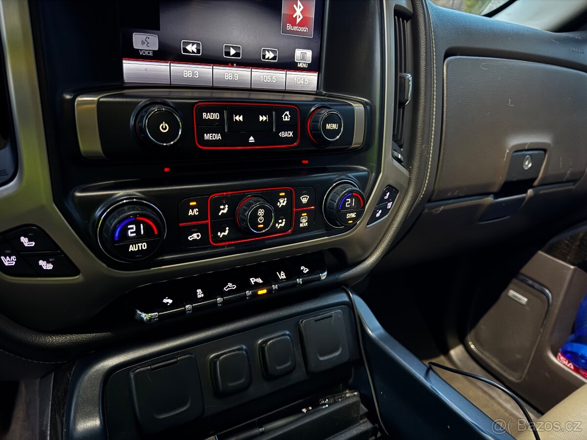 GMC SIERRA DENALI - 8