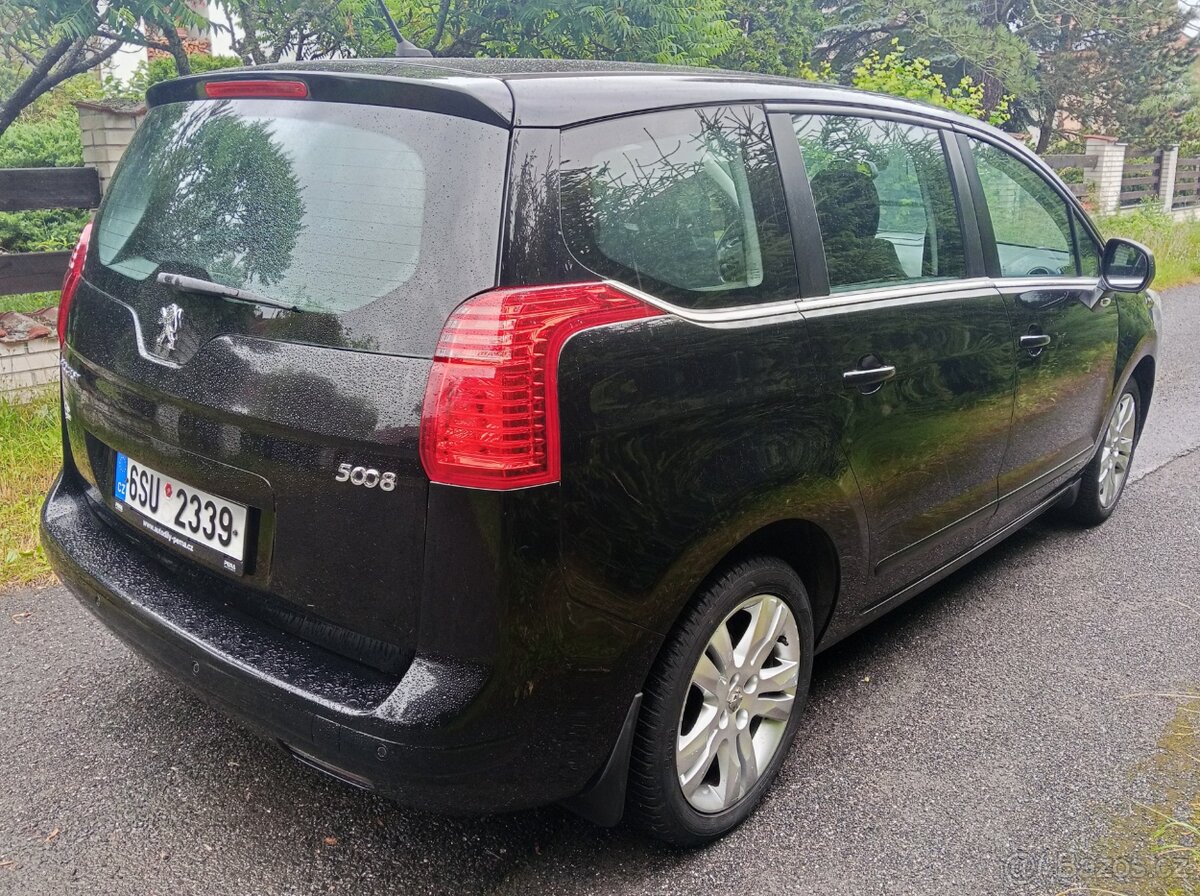 Peugeot 5008 1.6Hdi 82kw rok 6/2012 - 8