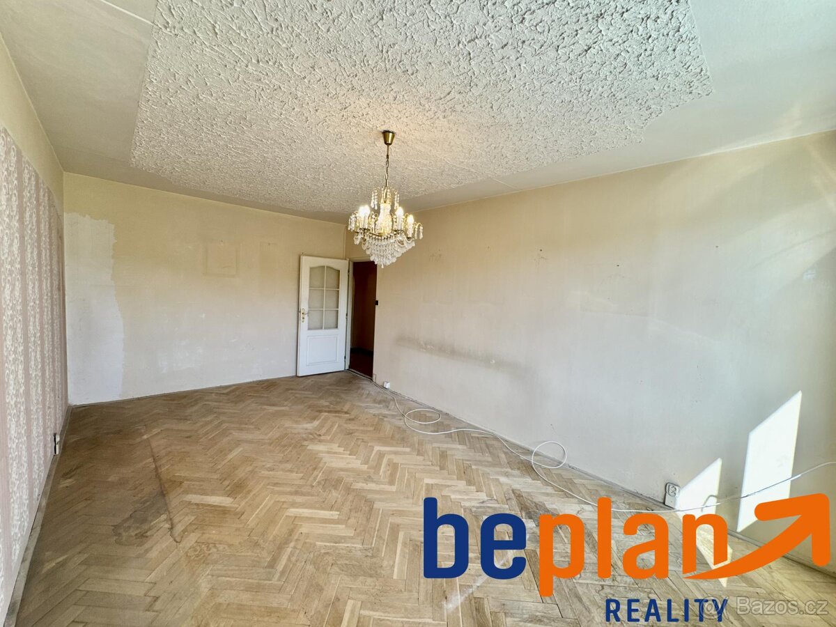 Prodej bytu 3+1 Stará Role - 8