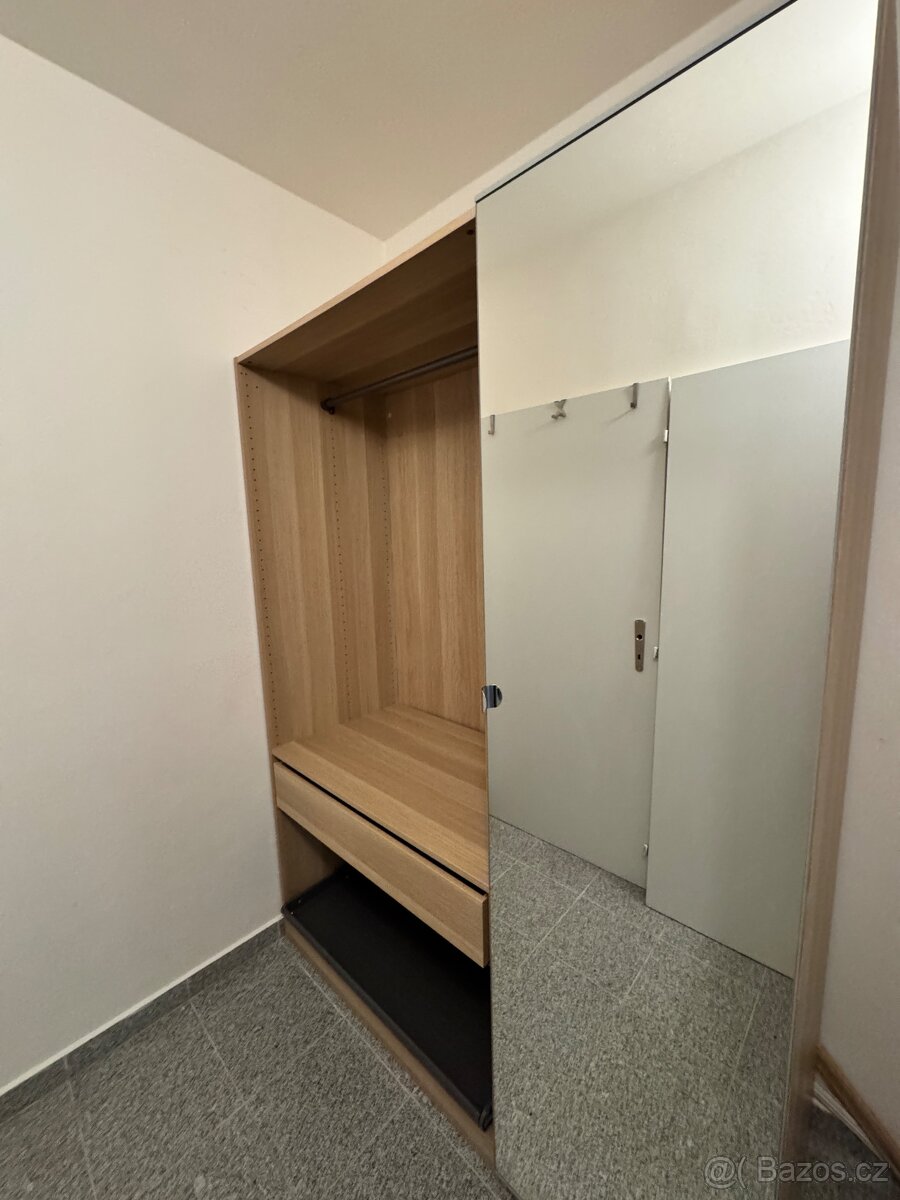 Skříň IKEA Pax - 8