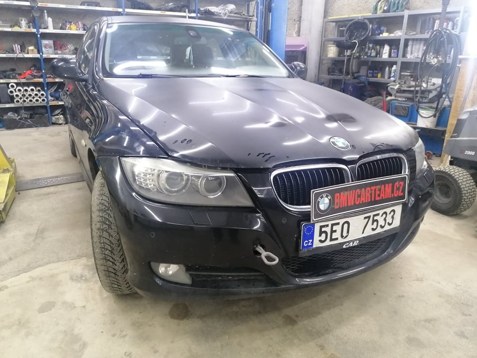 prodám díly na bmw e90 e91 - 8