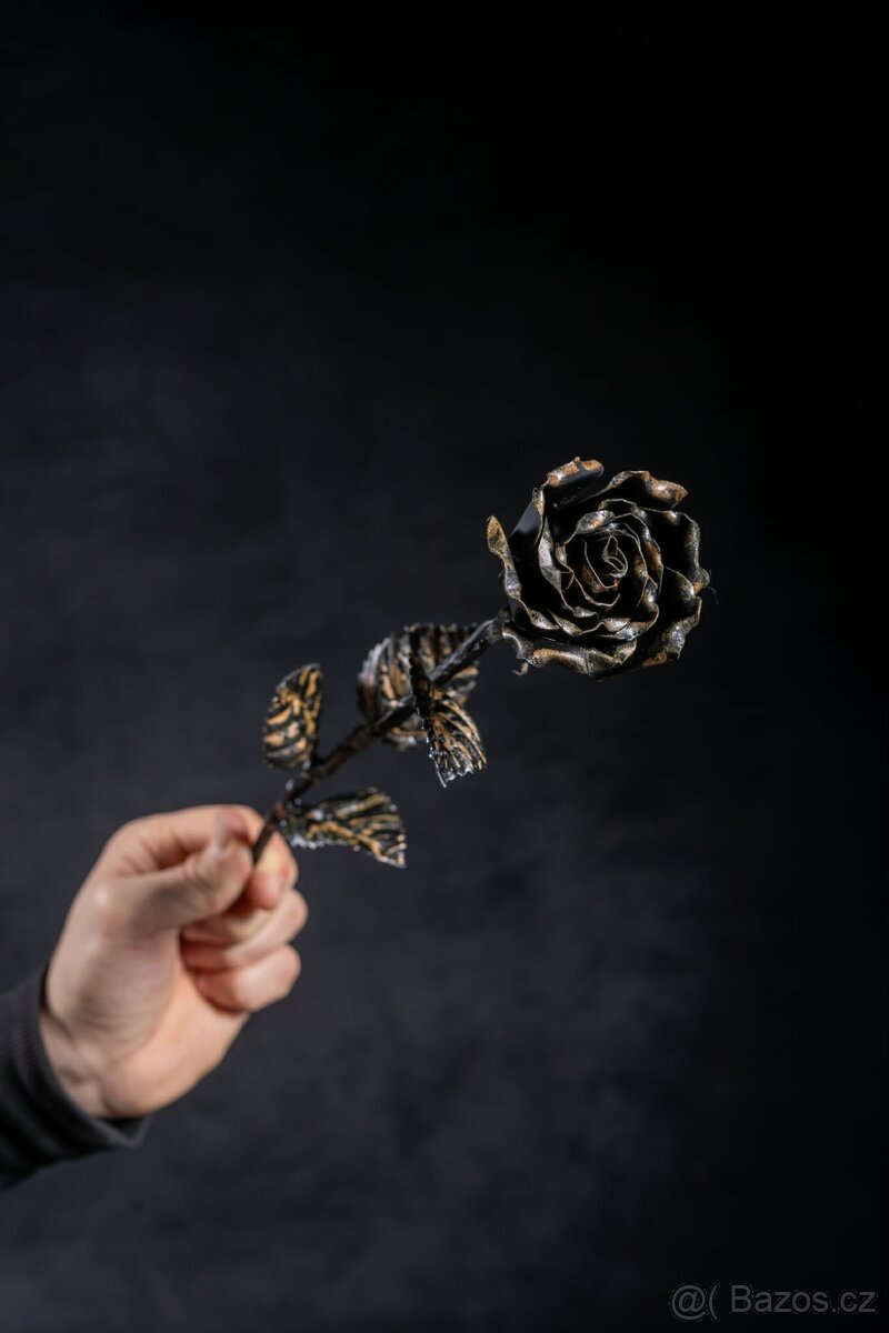 kovaná růže - 8