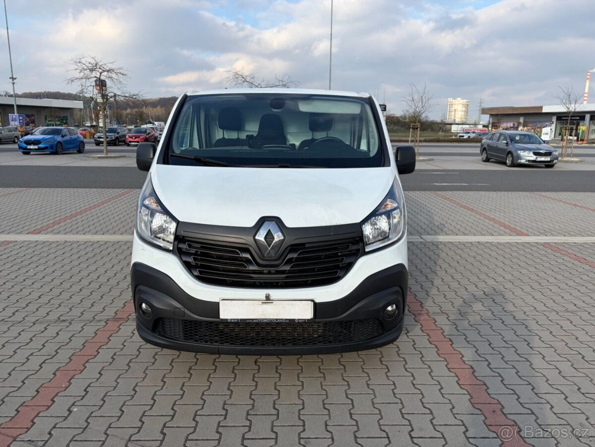 Renault Trafic 1.6 DCi 1.maj. koup. ČR DPH - 8