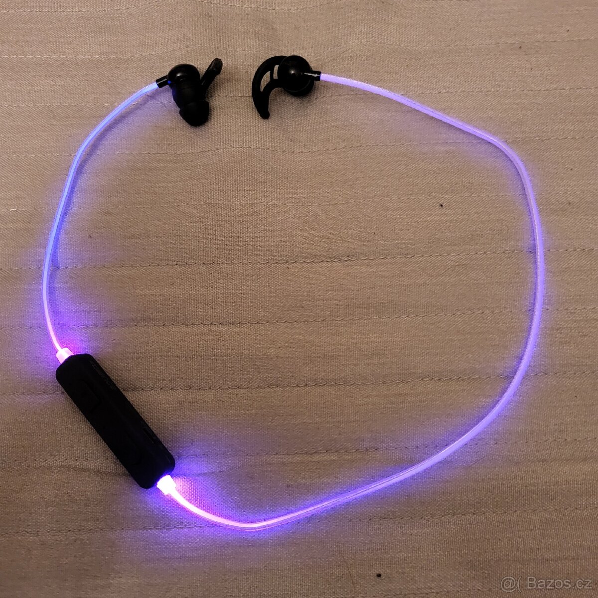Bluetooth sluchátka se světelným efektem - 8