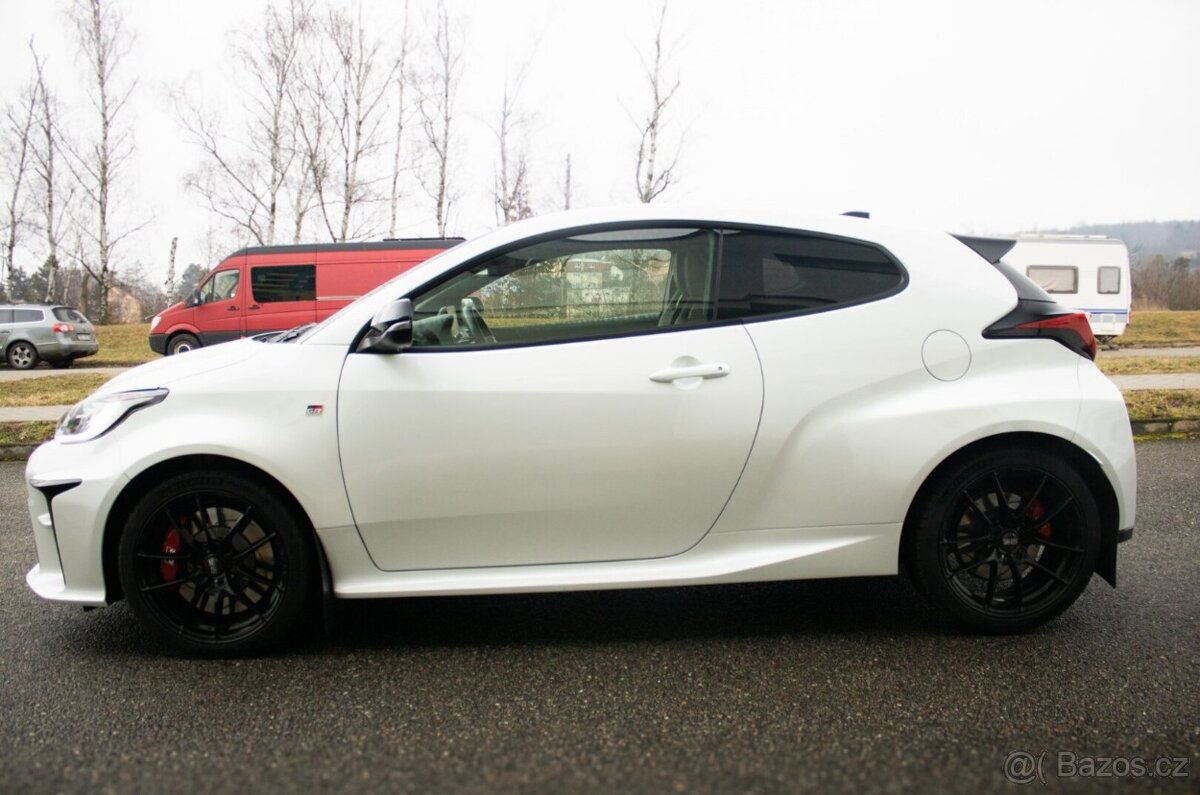 Toyota Yaris GR, servispováno, 100% stav, - 8