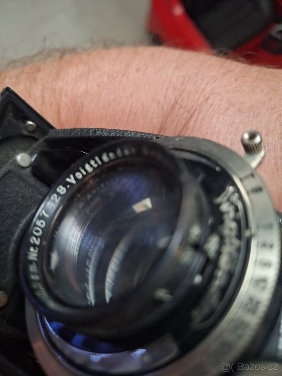 Prodám foťák Voigtlander - 8