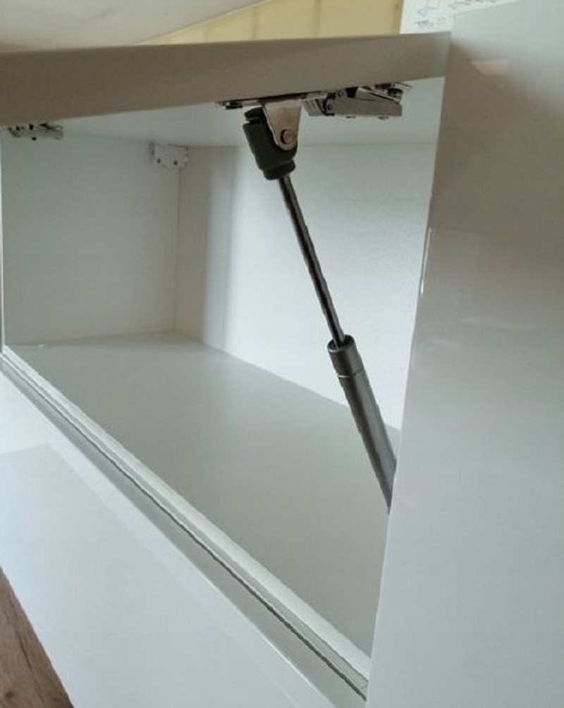 Vzorková kuchyňská sestava bezúchytková Aspen BÍLÁ - 8