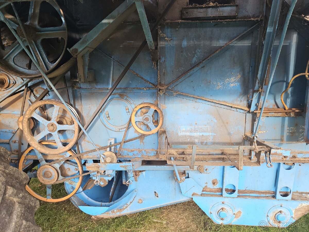 Kombajn Fortschritt E512 - 8