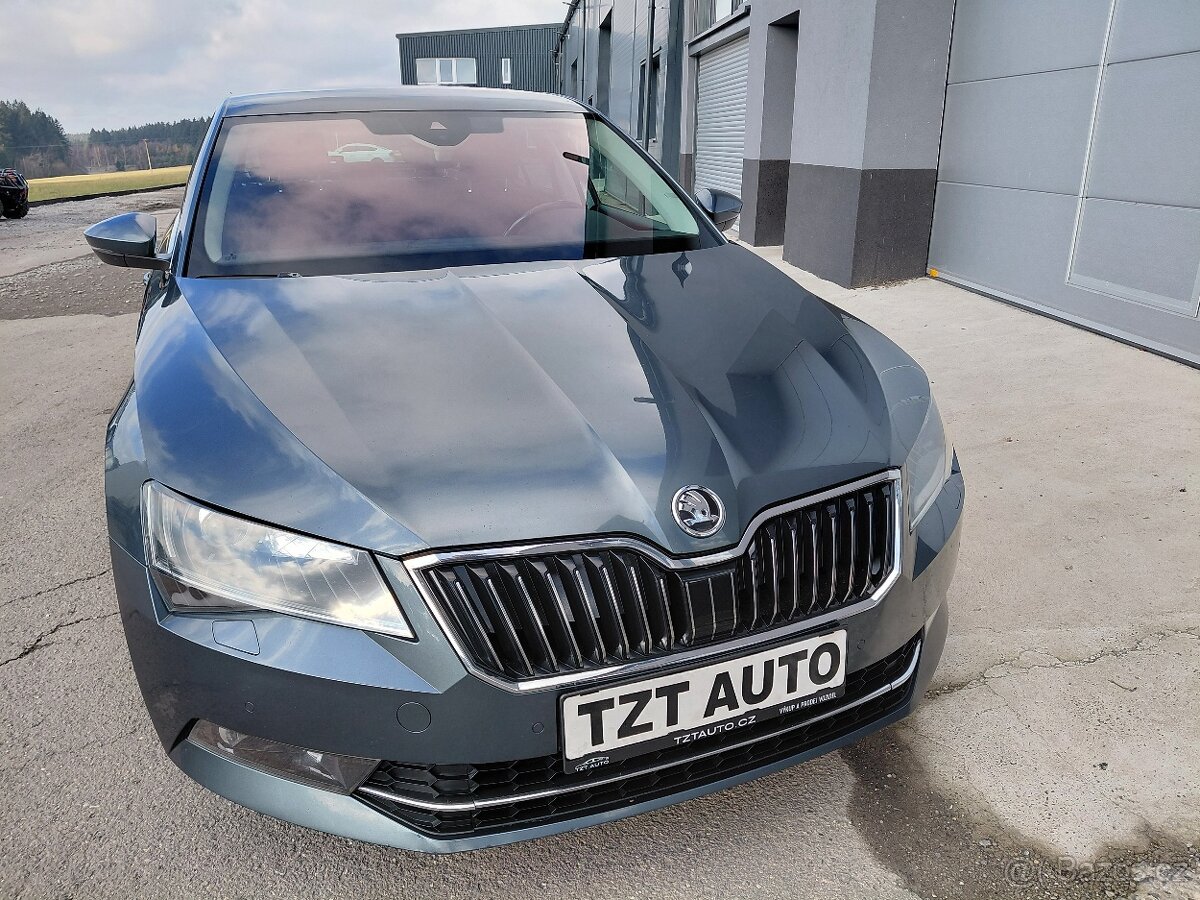 SUPERB III 2.0TDi, r.17 210000km, po rozvodech, NAVI, MANUÁL - 8