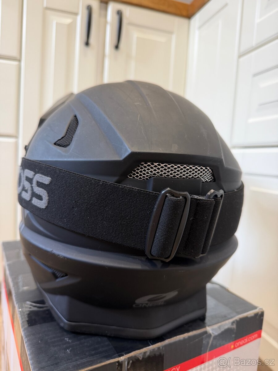 Motokrosová helma O’Neal + brýle + příslušenství - 8