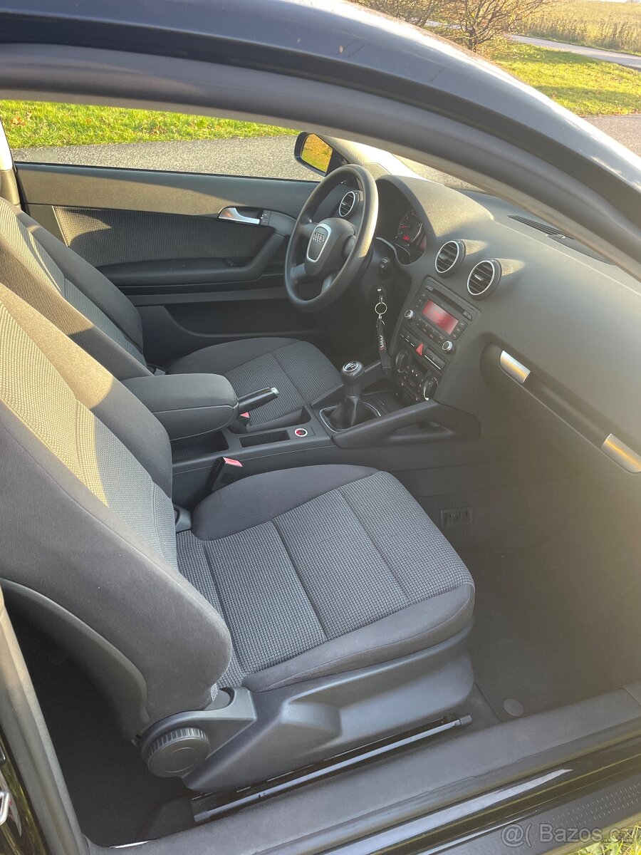 Audi A3 1.6 (75kW), r. 2008 - 8