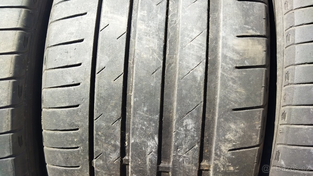 Nexen 275/40 R20 106Y - 8