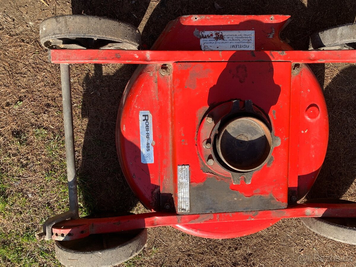 Sekačka na nízkou trávu - 8