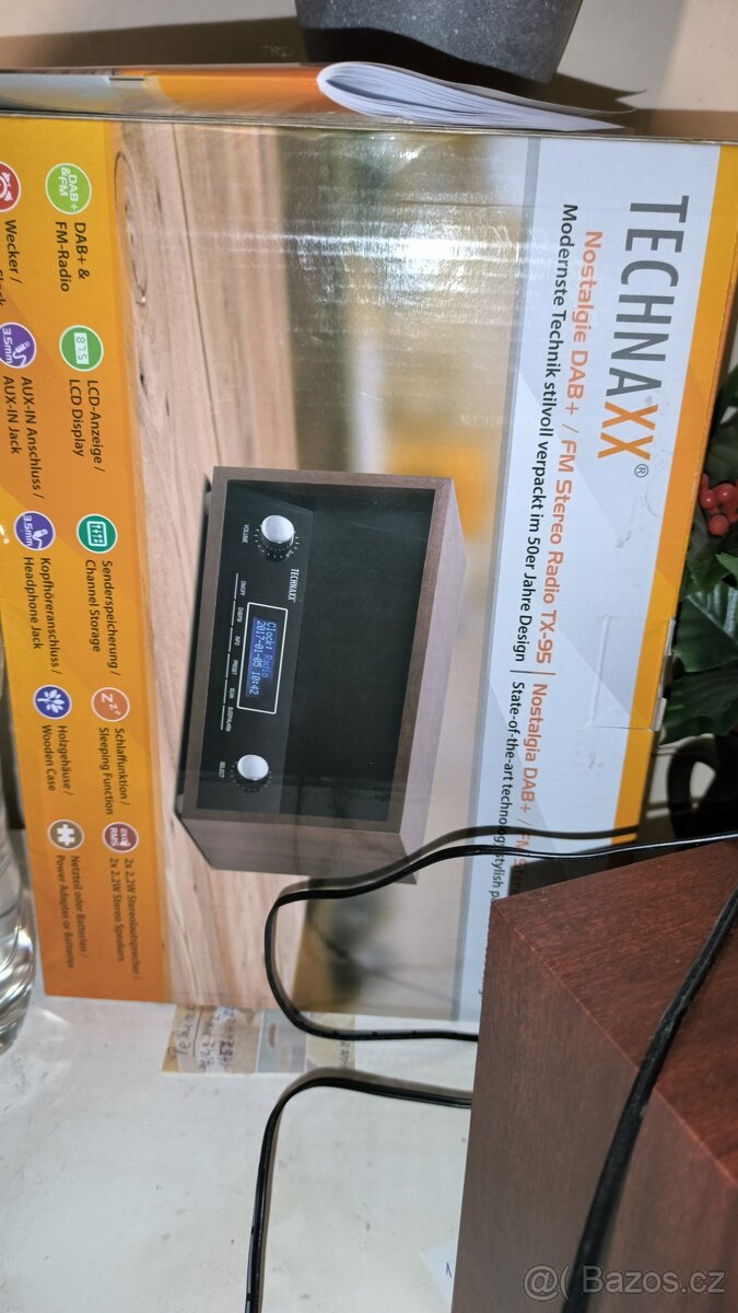 Rádio Dab+/FM TECHNAXX - 8