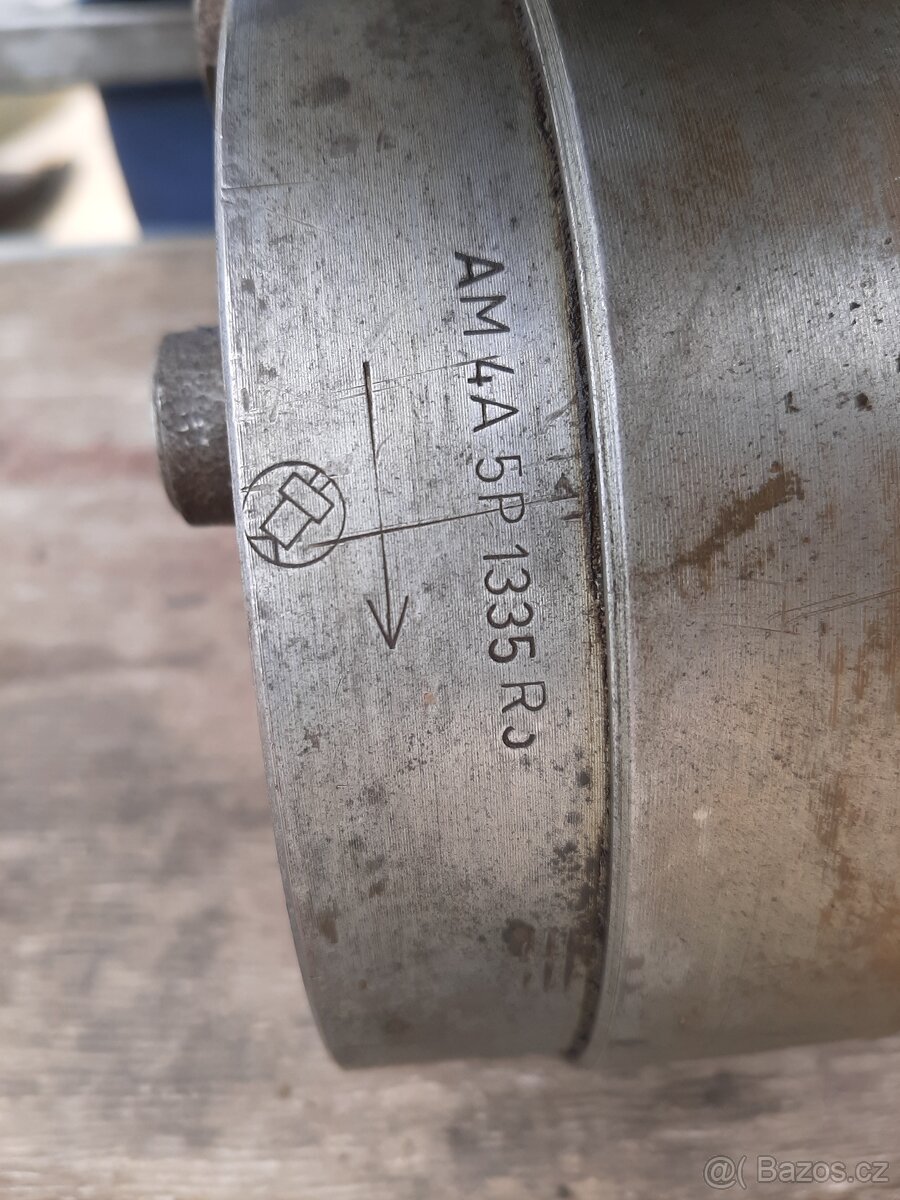 Čerpadlo tatra 815 - 8