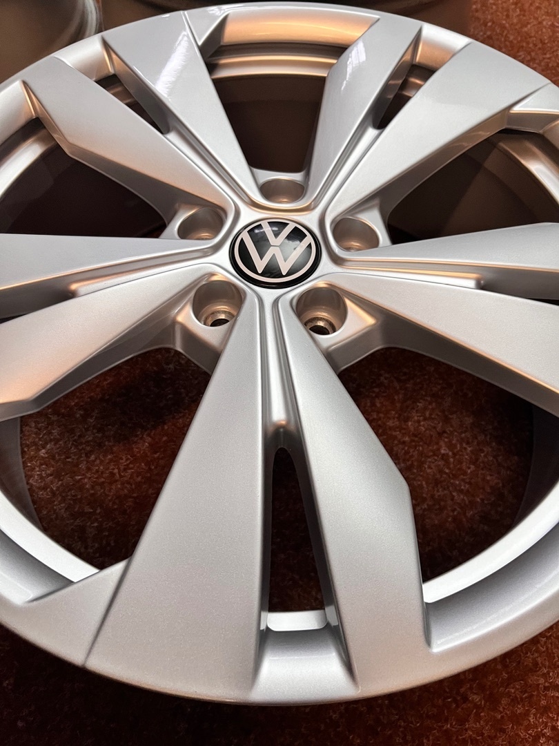 5x112 R19 VW ID3 ID4 originál hliníkové disky - ET 50 - TOP - 8