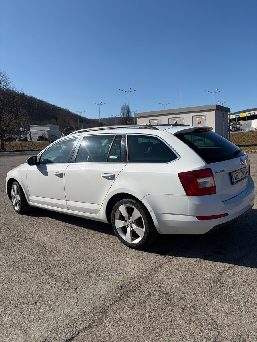 Škoda Octavia - 8