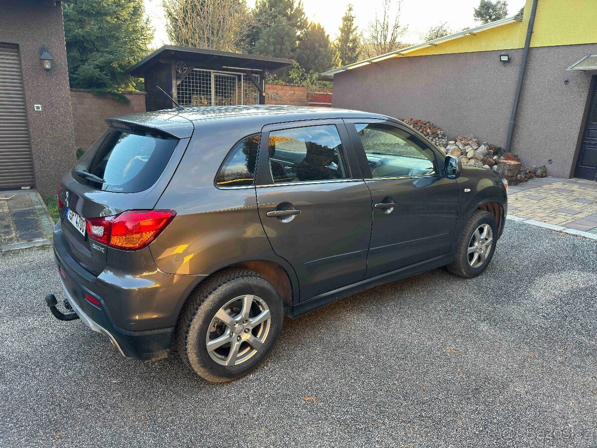 Mitsubishi ASX,4x4, 2012, 99xxx najeto, servisováno - 8