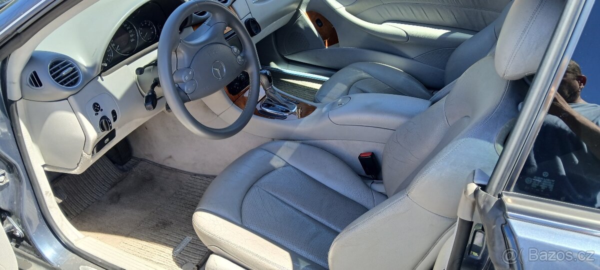 Mercedes-Benz C- - 8