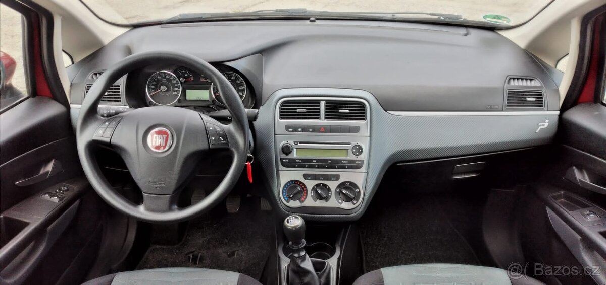 Fiat Grande Punto Dinamic 1,4i 16V 70 kw 2010 klima - 8