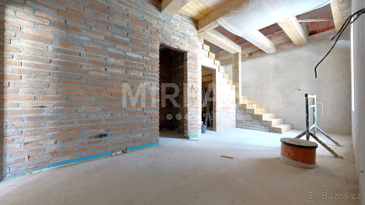 Roždalovice, prodej multifunkčního objektu, 419 m² na pozemk - 8