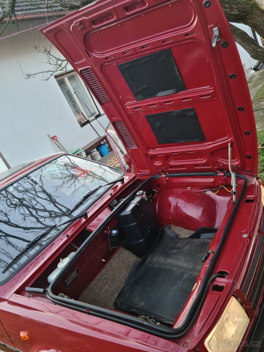 ŠKODA RAPID 136 46kW, 1988 - 8