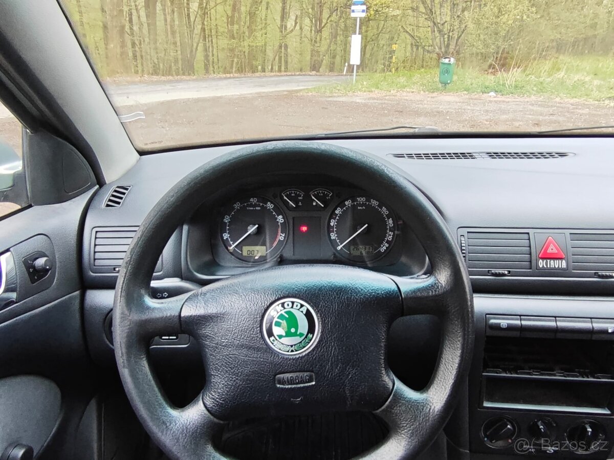 Škoda Octavia 1.6 MPI - 8