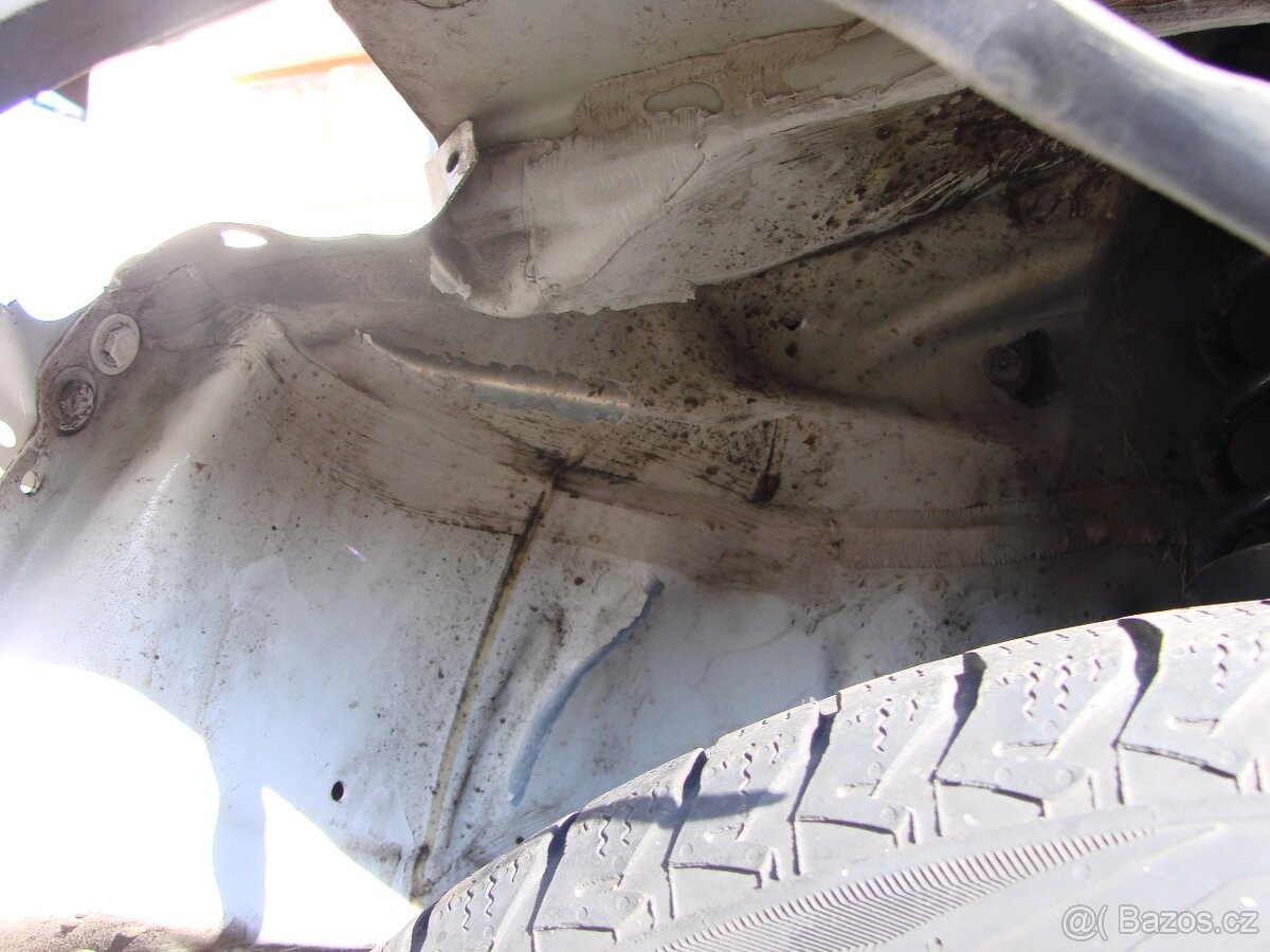 Bouraný VW Tiguan r.v. 2011 2.0 TDi 81 KW - 8