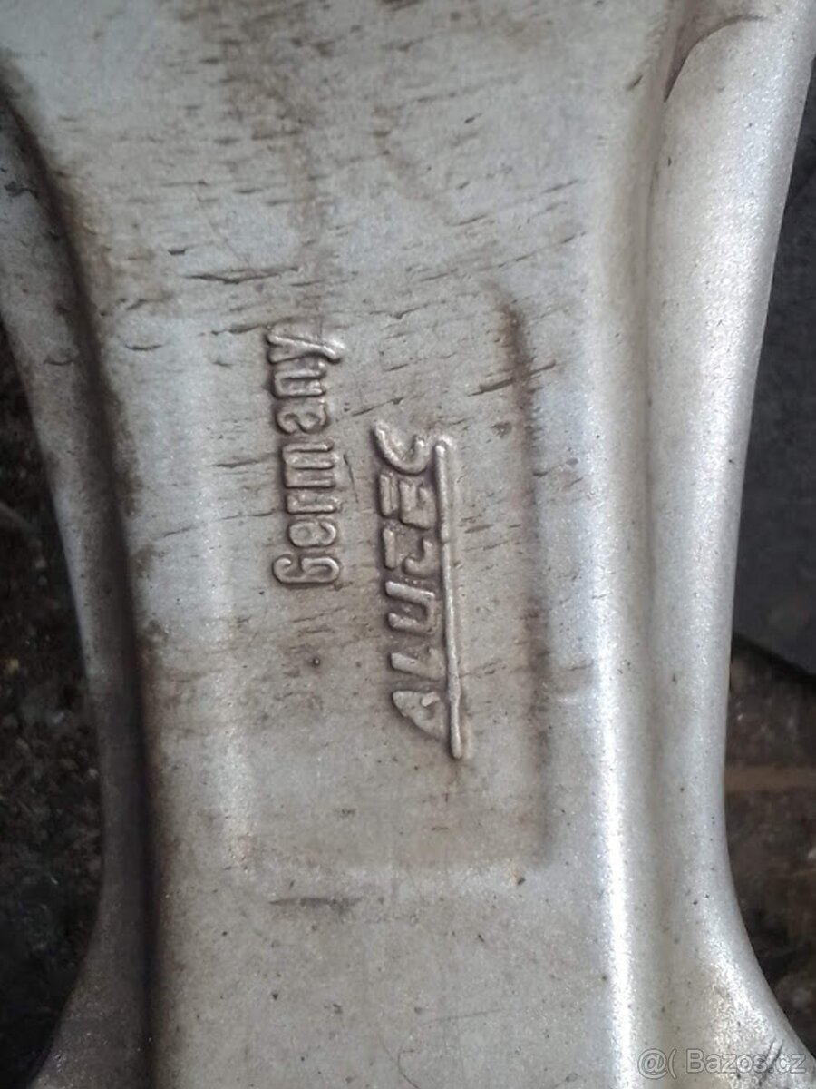 VW,Škoda,Mercedes kola 5x112 17" - 8