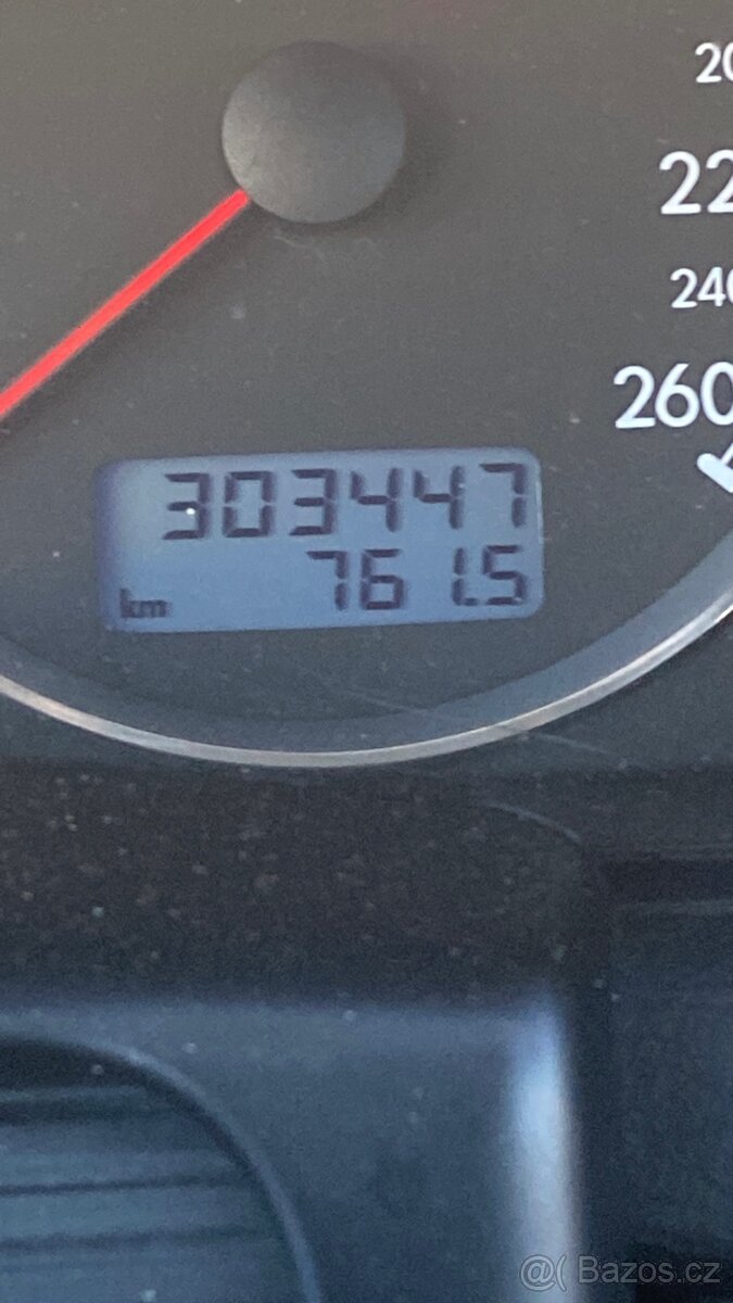 VW Passat Variant 1.9tdi manuál - 8