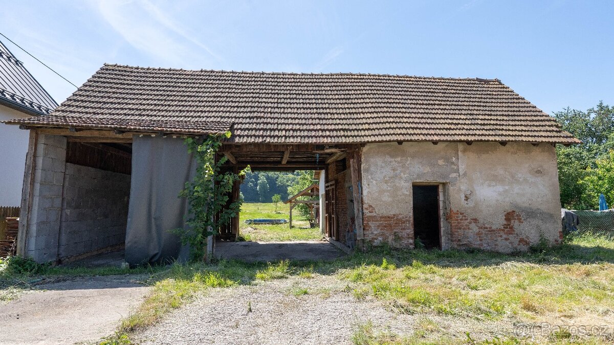 Dům, stavební pozemek, pole louky les - Nový Hrozenkov - 8